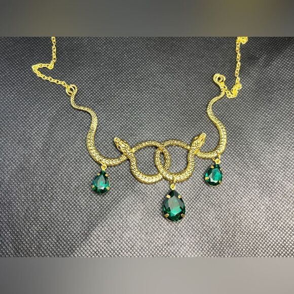 Anthro Vintage Inspired Gold Snake Necklace With Green Gemstones - Picture 10 of 14